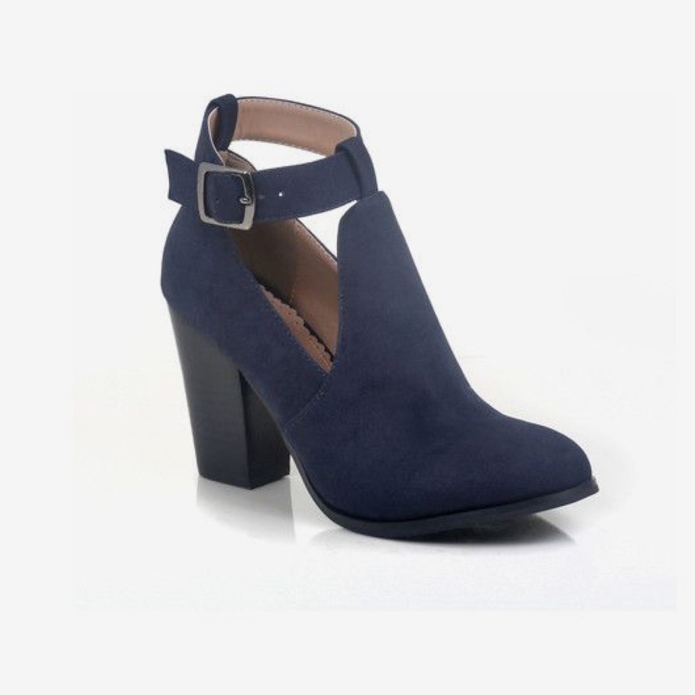 Shoes Navy Blue Heeled Boots 6